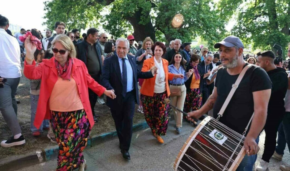Hıdırellez Nilüfer’de coşkuyla kutlandı Baharın gelişi olarak kabul edilen Hıdırellez, bir gün önceden 13.