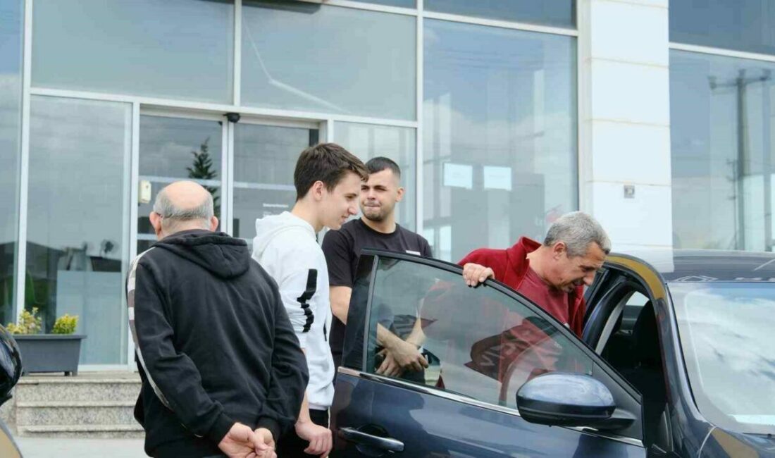 İkinci elde şenlik var Bursa’nın İnegöl ilçesinde gerçekleştirilen ’Koçaslanlar İkinci El Şenliği’ ile ikinci