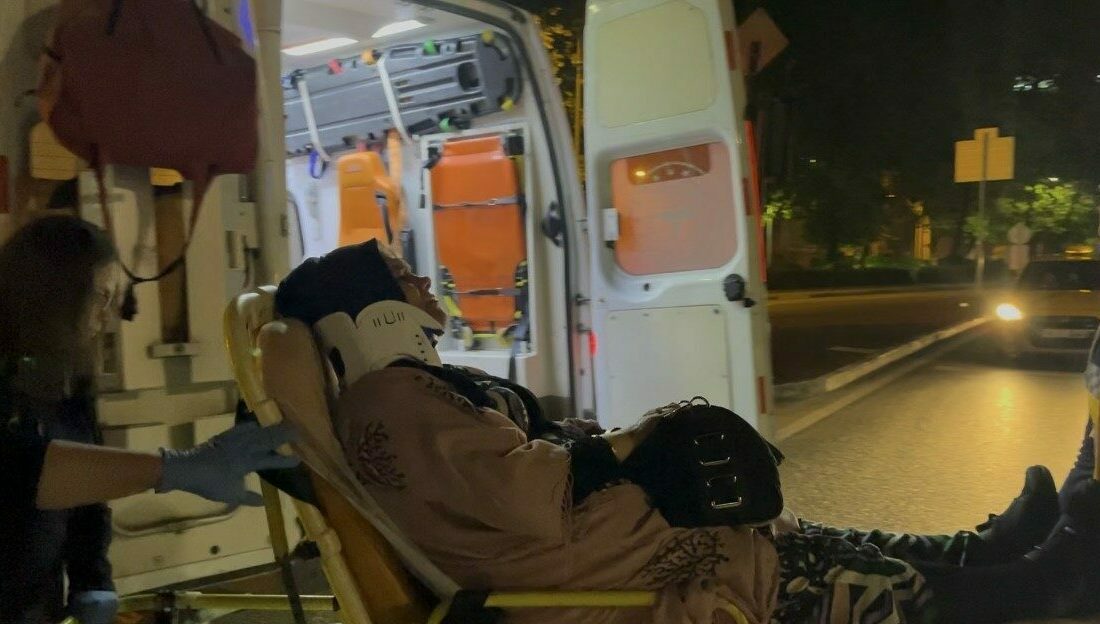 Işık ihlali kaza getirdi… Kırmızı ışıkta geçen otomobil taksiye çarptı: 7 yaralı Bursa’nın Osmangazi ilçesinde gece saatlerinde kırmızı ışıkta geçen otomobil, taksiye
