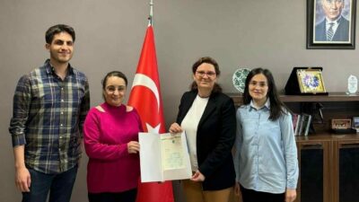 Bursa Uludağ Üniversitesi (BUÜ) Fen Edebiyat Fakültesi Fizik Bölümü akademisyenlerinden