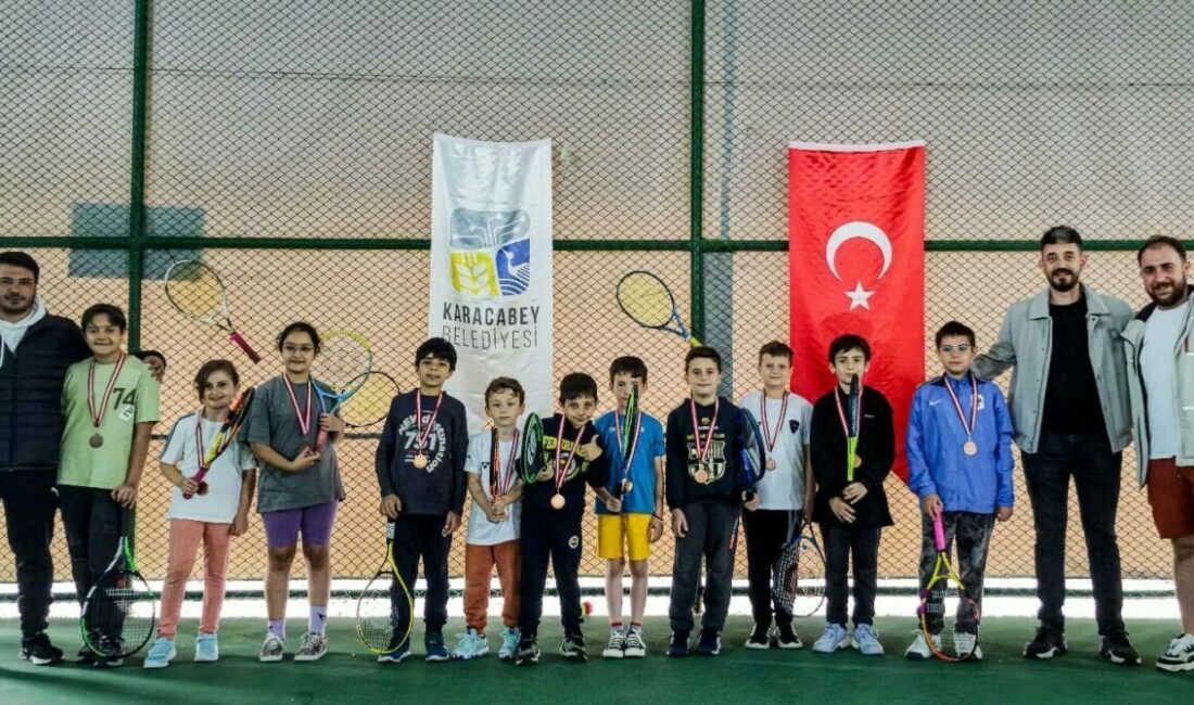 Karacabey Belediyesi, hafta sonu düzenlediği tenis turnuvası ile çocukları sporun