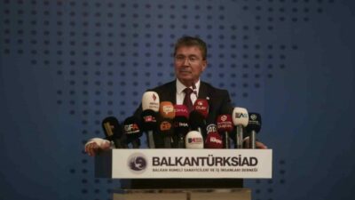 KKTC Başbakanı Ünal Üstel, Bursa’da balkan kökenli iş insanlarıyla buluştu.