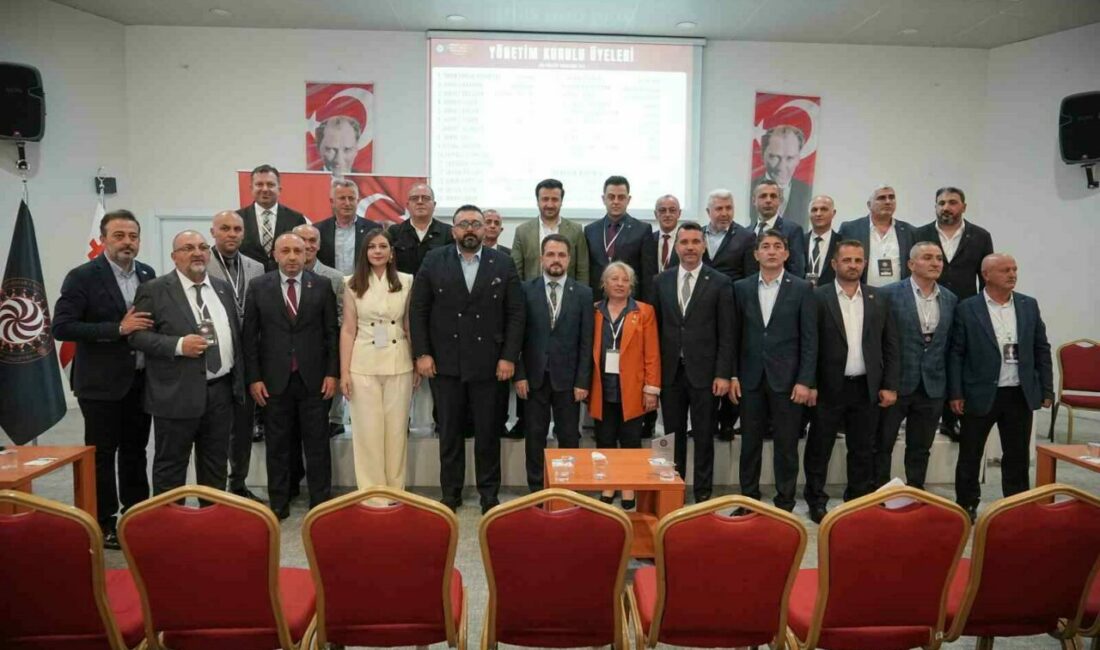 MARGÜFED’de Ömer Faruk Demirtaş güven tazeledi Marmara Kafkas Gürcü Dernekleri Federasyonu’nun 2’nci Olağan Genel Kurulu’nda mevcut