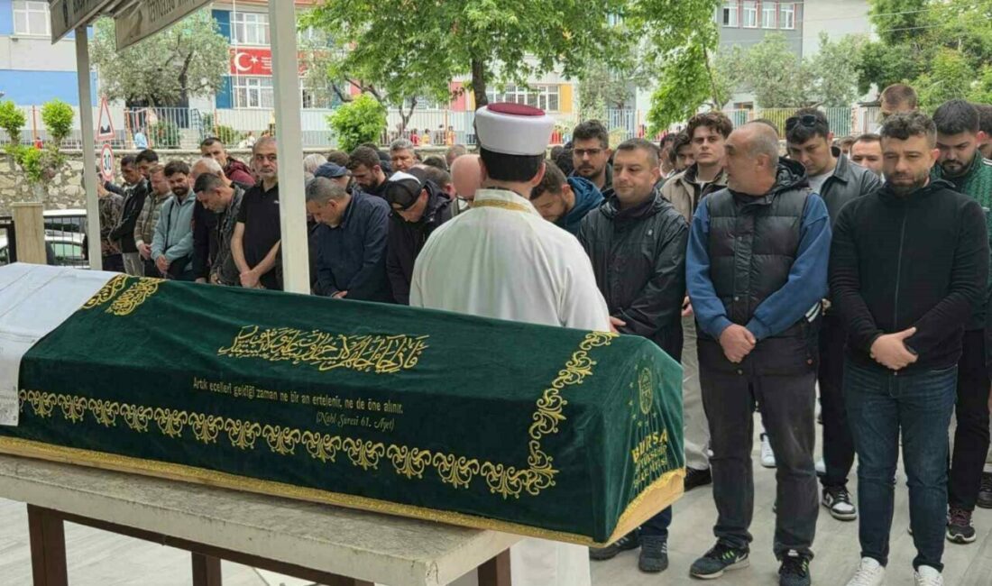 Bursa’nın Orhangazi ilçesinde iki motosikletin çarpışması sonucu meydana gelen trafik
