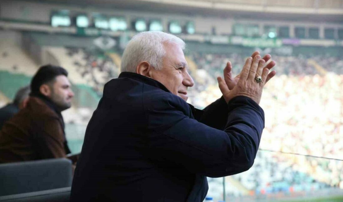 Mustafa Bozbey: “Hayallerimiz yine gerçek olacak” Bursa Büyükşehir Belediye Başkanı Mustafa Bozbey, 2010 şampiyonluğunun yıl dönümünde