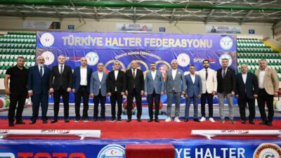 Naim Süleymanoğlu Spor Kompleksi, 37 ilden 472 sporcunun katıldığı U15