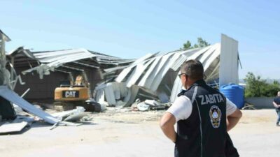 Bursa’daki tarım alanlarındaki kaçak yapılarla mücadele aralıksız sürüyor. Bursa’nın Nilüfer