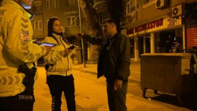 Bursa’nın İnegöl ilçesinde Emniyet Müdürlüğü Trafik Büro Amirliği ekiplerince durdurulan