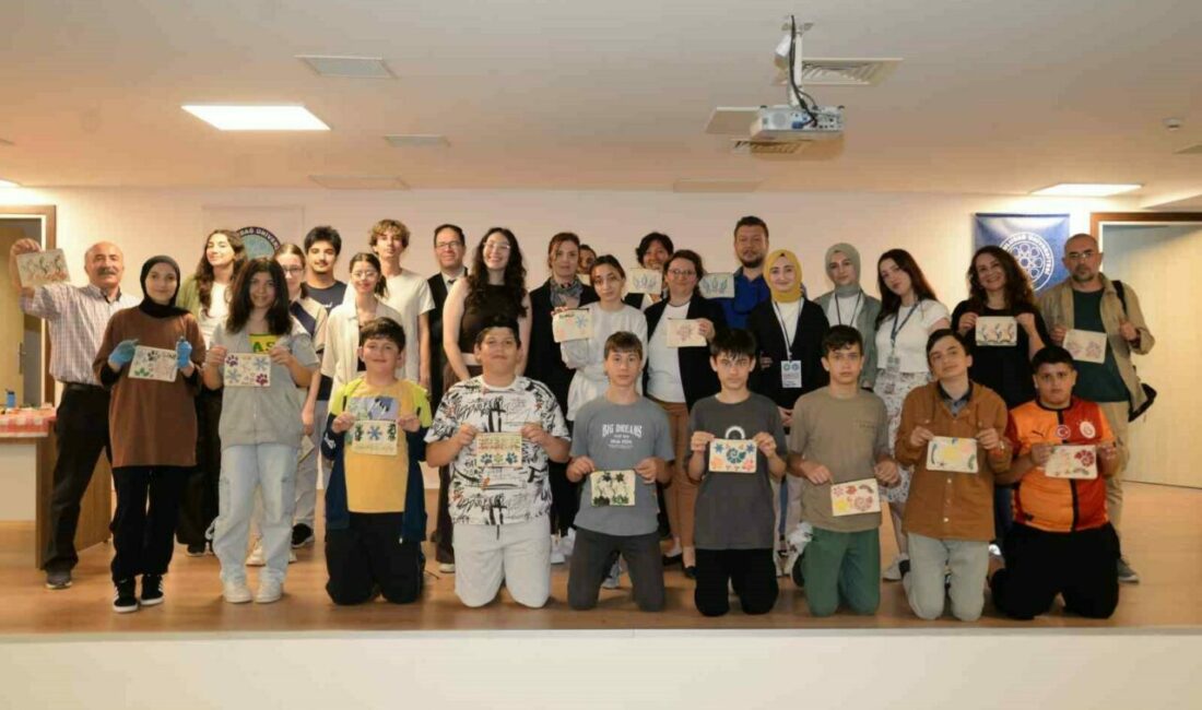 Bursa Uludağ Üniversitesi (BUÜ) Fen-Edebiyat Fakültesi bünyesinde kurulan Toplumsal Katkı