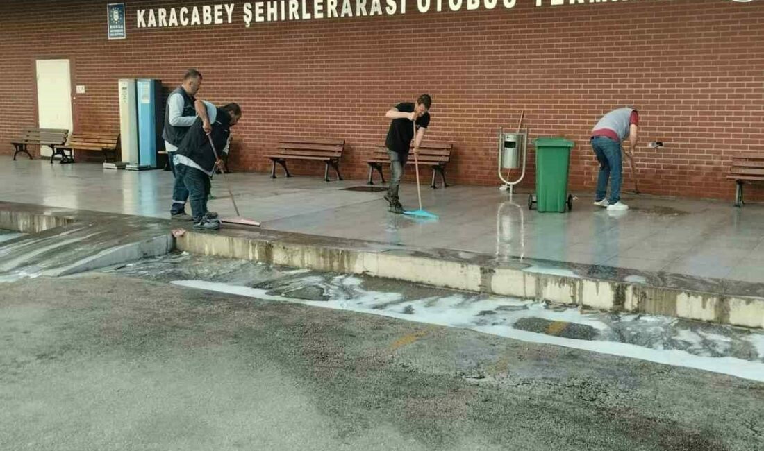 Karacabey Belediyesi Temizlik İşleri Müdürlüğü, şehirlerarası otobüs terminalinde kapsamlı bir