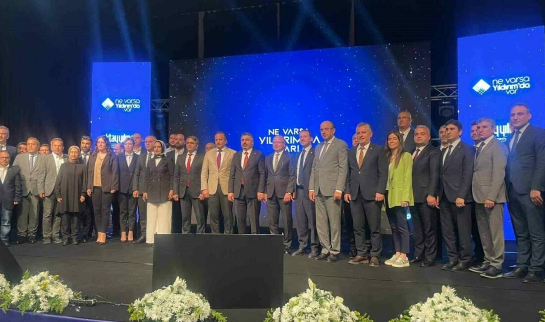 Yıldırım’dan Büyükşehir’e takas teklifi Yıldırım Belediye Başkanı Oktay Yılmaz, şehrin doğusunda trafik problemini çözmek