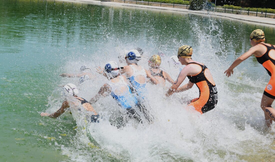 Osmangazi’de Akuatlon heyecanı Osmangazi Belediyesi’nin ev sahipliğinde gerçekleşen Türkiye Triatlon Federasyonu Bölgesel Ligi