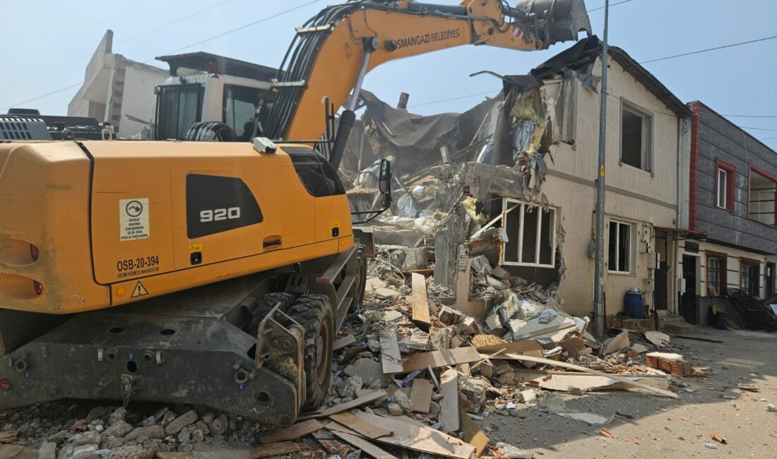 Osmangazi Belediyesi, kaçak yapılaşmaya karşı sürdürdüğü mücadele kapsamında Hamitler Mahallesi’nde