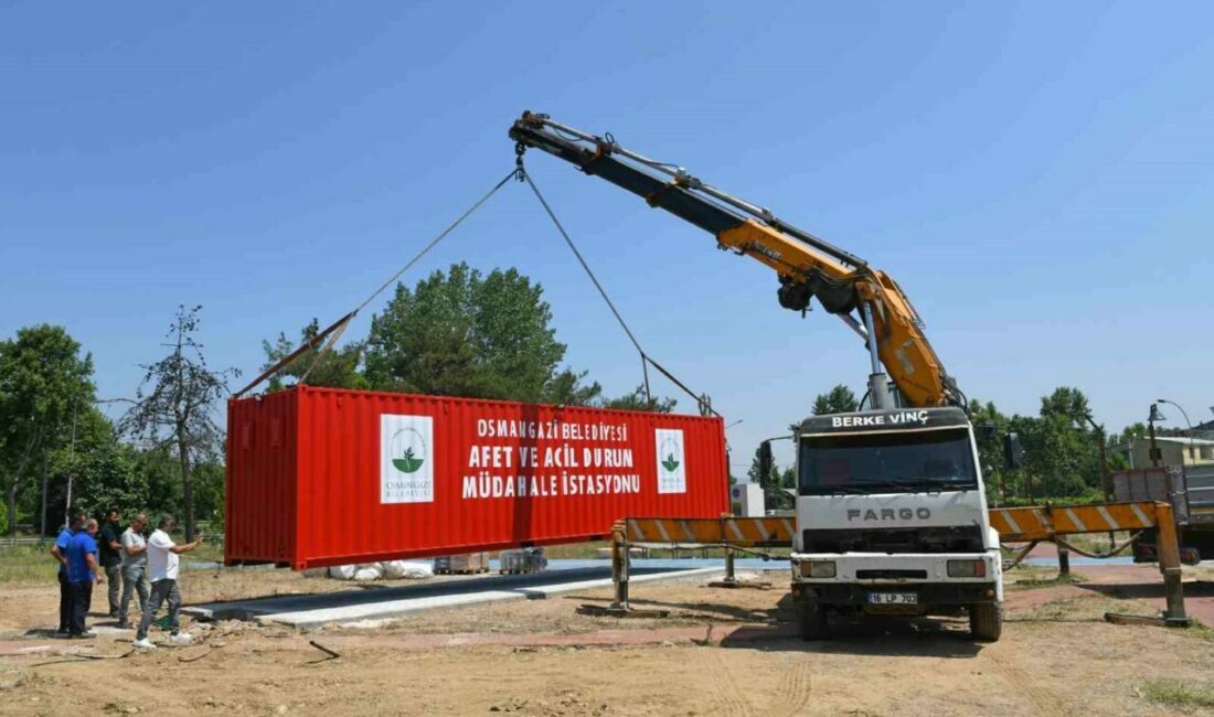 Osmangazi Belediyesi, Soğanlı Mahallesi’ne içinde bir afette hayat kurtaracak araç