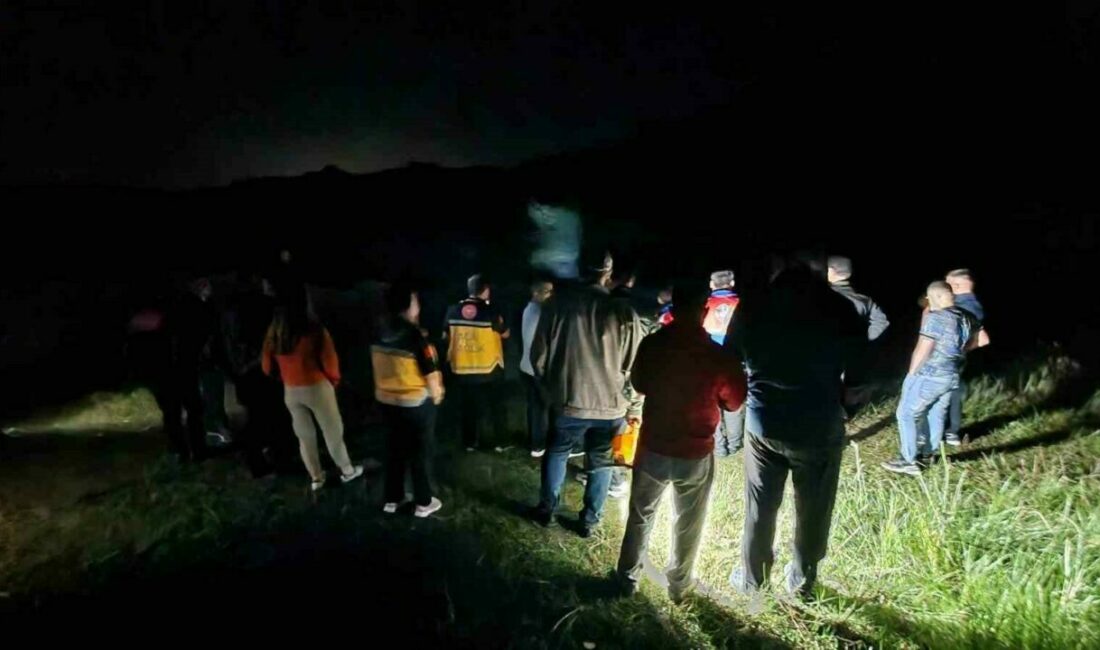 Bursa’da tekneyle gölete açılan 4 arkadaş, teknenin alabora olmasıyla beraber