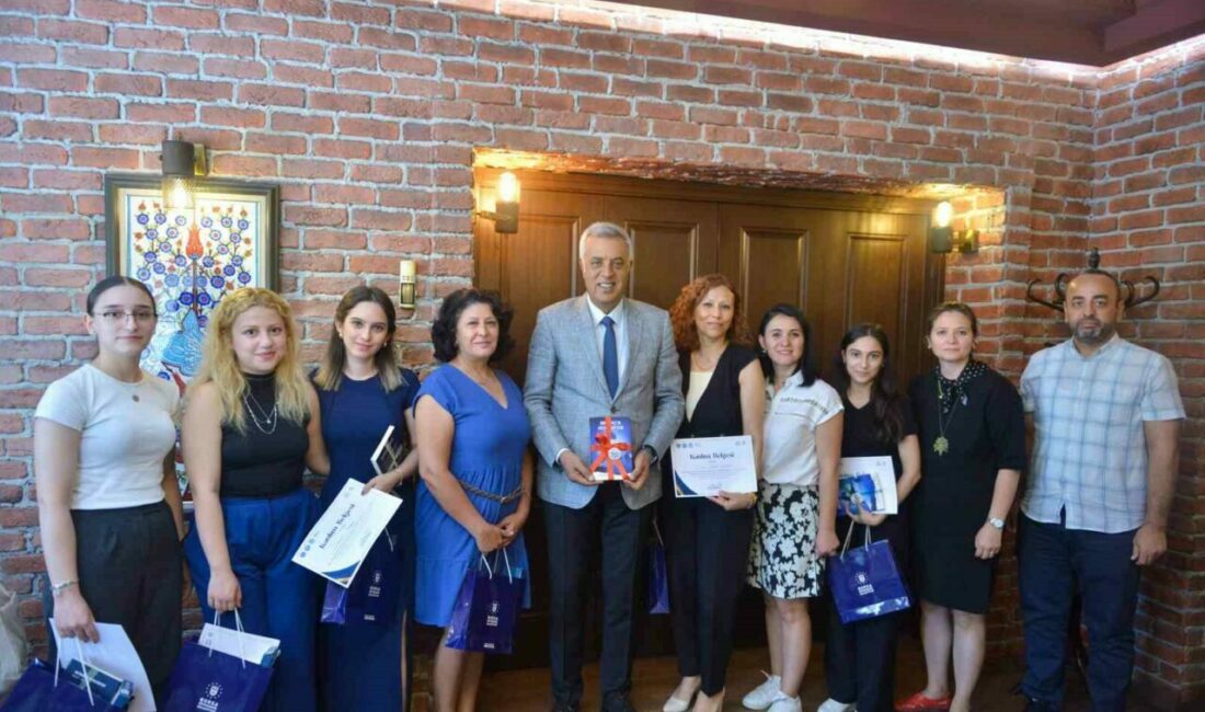 Bursa Büyükşehir Belediyesi tarafından çocukların oyun, geri dönüşüm bilinci ve