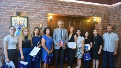 Bursa Büyükşehir Belediyesi tarafından çocukların oyun, geri dönüşüm bilinci ve