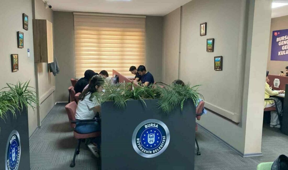 Bursa Büyükşehir Belediyesi Gemlik ve Görükle Gençlik Merkezleri sınav dönemi