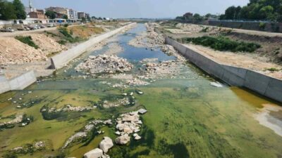 Bursa’nın Mustafakemalpaşa ilçesinin içinden geçen ve uzun yıllardır ıslah edilmesi