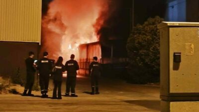 Bursa’nın Nilüfer ilçesinde sanayi bölgesinde faaliyet gösteren bir fabrikada gece