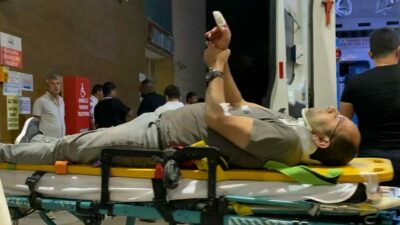 Bursa’nın İnegöl ilçesinde meydana gelen kazada 2 motosiklet çarpıştı. Yaşanan