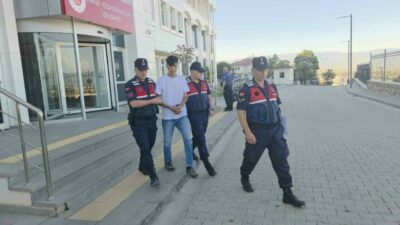 Bursa’nın Orhangazi ilçesinde bir kişinin boğazından bıçaklanarak öldürülmesiyle ilgili gözaltına