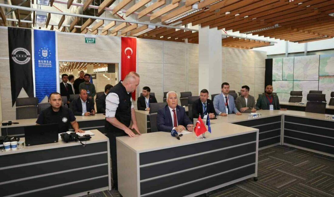 Bursa’nın Orhaneli ilçesinde anız yakılması sonucu başlayan ve ormanlık alana