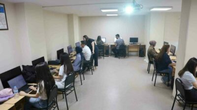 Bursa Büyükşehir Belediyesi, Bursa İş Ofisi aracılığıyla düzenlediği ‘Çocuk bakım