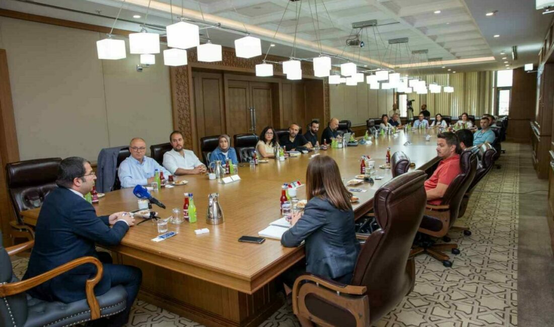 Bursa Büyükşehir Belediyesi tarafından tekrar ayağa kaldırılacak olan Atatürk Spor