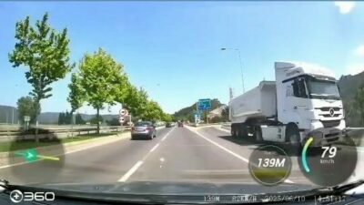 Bursa’da bir kamyon sürücüsü yol karışıklığı sonucu otobanda ters yöne