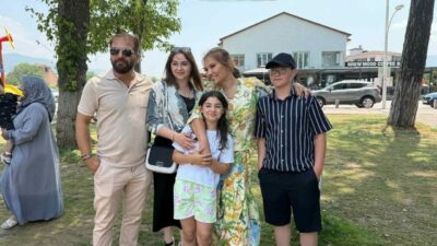 Geçtiğimiz hafta Yalova’daki konserinde küçük hayranı ile sahnede sorun yaşadığı