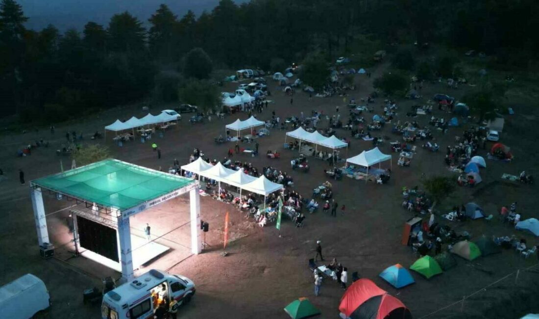 Doğa ve bilim meraklıları Bursa’da buluştu İnegöl Belediyesi, Türkiye’nin ilk Karanlık Gökyüzü Parkı olan İnegöl’ün Başalan