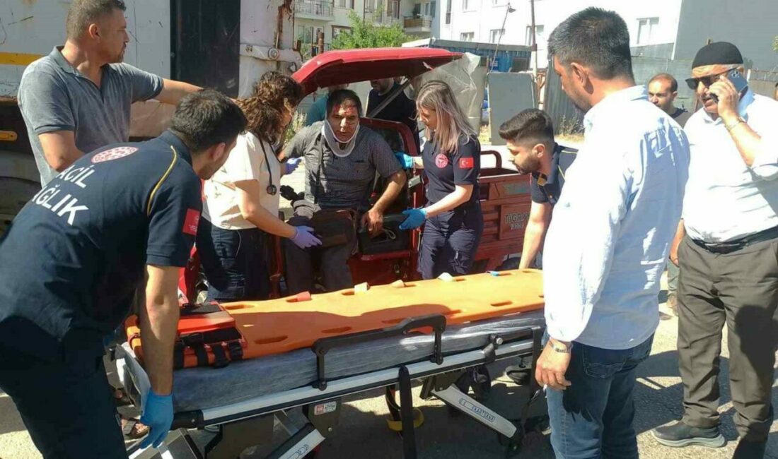 Bursa’nın Gemlik ilçesinde, elektrikli motosiklet sürücüsü park halindeki tır dorsesine