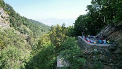 Bursa-Yıldırım Belediyesi Fatih Sultan Mehmet Ortaokulu öğrencileriyle Küreklidere Şelalesi’nde önce