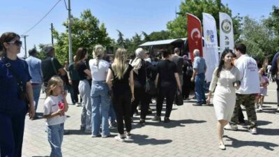 Gezici kafe, Eskikaraağaç Leylek Şenliği’nde büyük ilgi gördü. Doğa ile