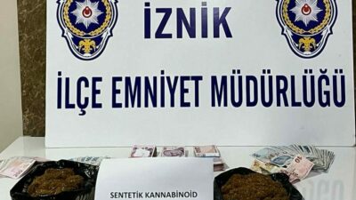 Bursa’nın İznik ilçesinde zehir tacirlerine yönelik düzenlenen operasyonda uyuşturucu madde,