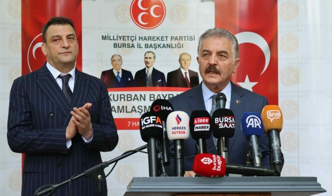 MHP’li Büyükataman: “Yeni Yüzyılın Terörsüz Türkiye Stratejisi; Milli Birlik ve Dayanışma Komisyonu bir an evvel TBMM çatısı altında kurulmalı” MHP Bursa İl Başkanlığı, Reşat Oyal Kültürparkı’nda gerçekleşen bayramlaşma programında
