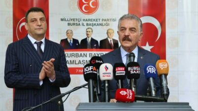 MHP Bursa İl Başkanlığı, Reşat Oyal Kültürparkı’nda gerçekleşen bayramlaşma programında