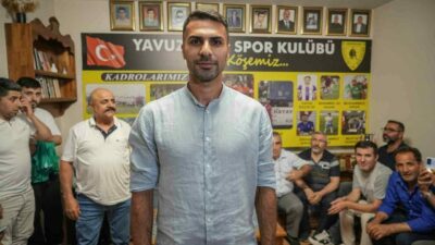 İtalya Serie A ekiplerinden Roma’da forma giyen milli futbolcu Zeki