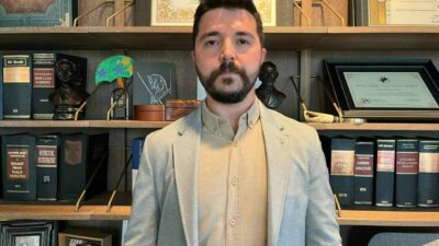 Bursa’da Semih Topçu’nun, çalıştığı spor salonunda darp edildiği ve silahla