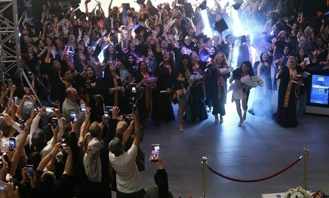 Bursa’nın tek vakıf üniversitesi olan Mudanya Üniversitesi, Meslek Yüksekokulu programlarında