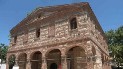 Bursa’nın Nilüfer ilçesine bağlı Özlüce köyünde bulunan tarihi Özlüce Camii,