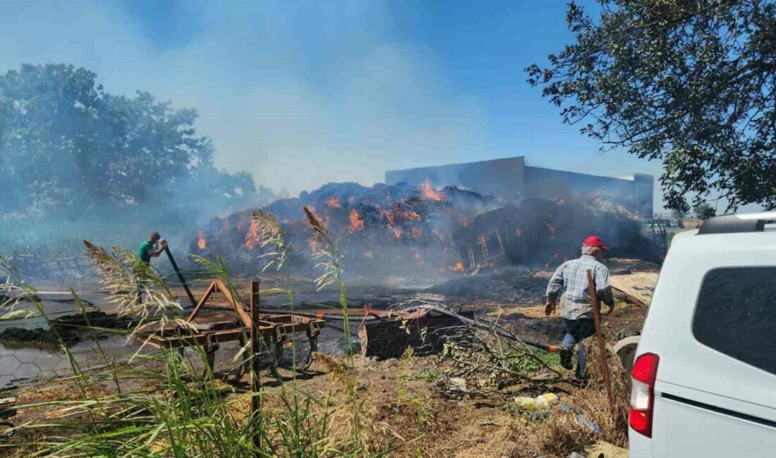 Bursa’nın Mustafakemalpaşa ilçesinde saman yüklü 2 kamyon ile 4 römork