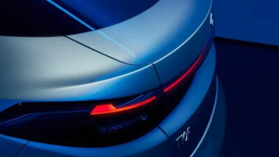 Yerli otomobil markası Togg’un yeni sedan modeli test sürüşlerine devam