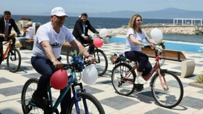 Bursa Büyükşehir Belediye Başkanı Mustafa Bozbey ve eşi Seden Bozbey,