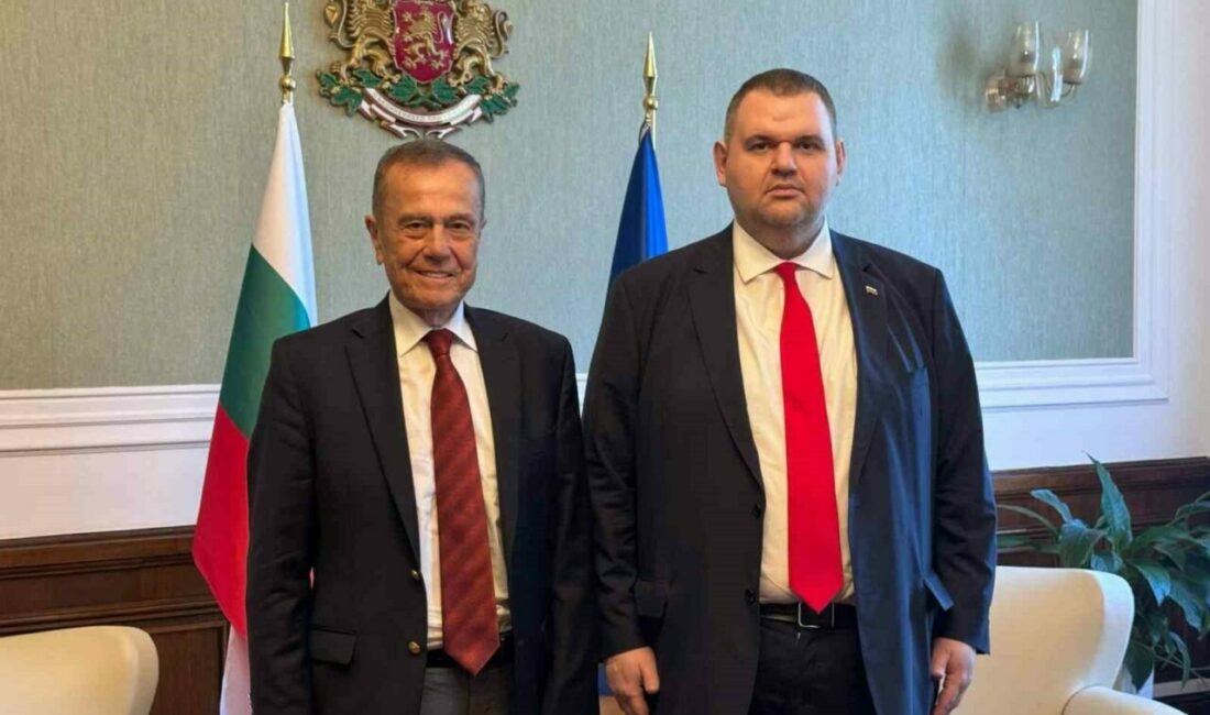 Turhan Gençoğlu’ndan Bulgaristan çıkarması Balkan Rumeli Türkleri Konfederasyonu Onursal Başkanı Turhan Gençoğlu, Türkiye Cumhuriyeti