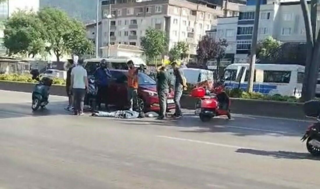 BURSA (İHA) – Bursa’da üst geçidi kullanmayarak karşıdan karşıya geçmeye