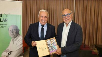 Nilüfer Belediyesi’nin düzenlediği “Edebi Kazılar” söyleşilerinin konuğu olan usta yazar