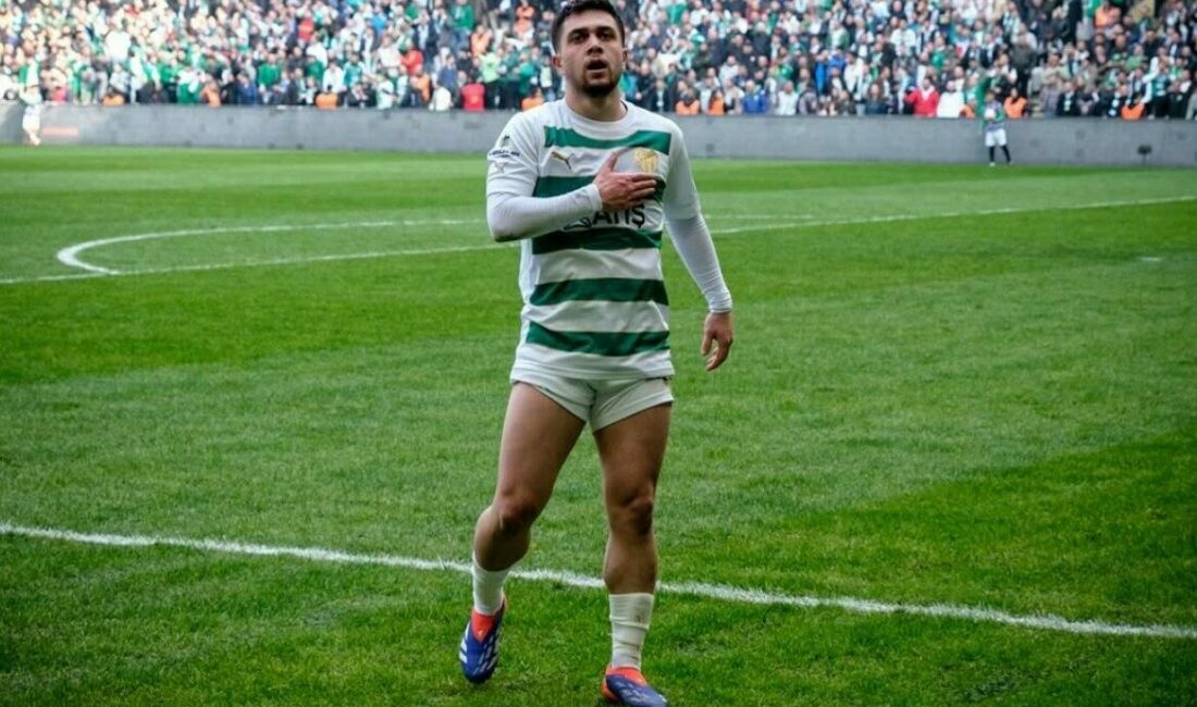 Geçtiğimiz sezon kiralık olarak forma giyen genç oyuncu Vefa Temel,