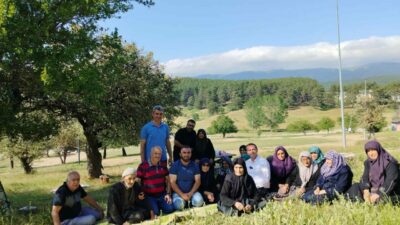 Bursa’nın Gököz Mahallesinde ’Köyün Yalnız Çınarlarına Unutulmaz Bir Gün’ etkinliği